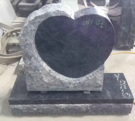 Black Granite Headstone detail image 5